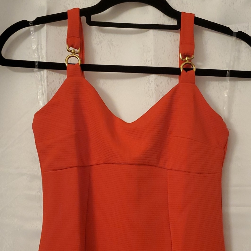 Dress - Picture 3 of 6
